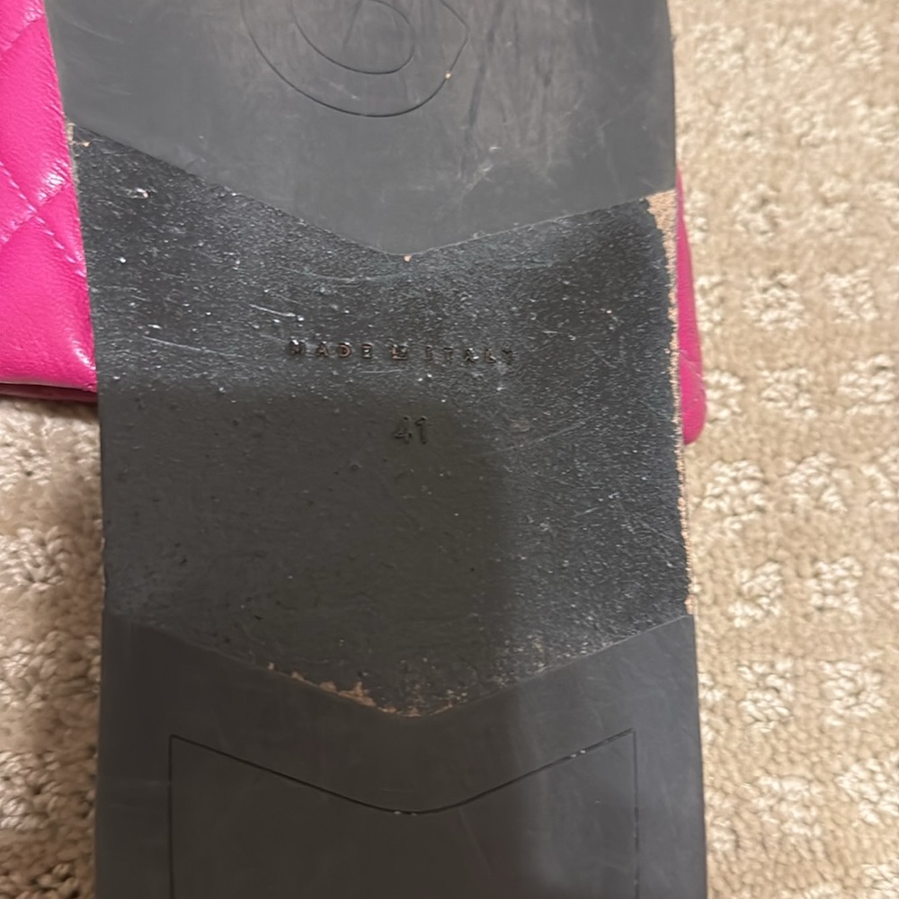 M Gemi Quilted Slide - Picture 6 of 6